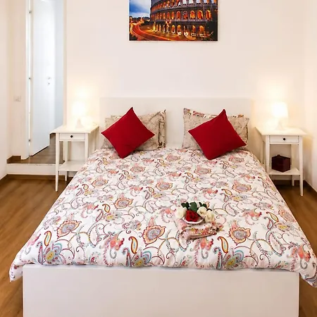 Sweet Home Piramide Rooms